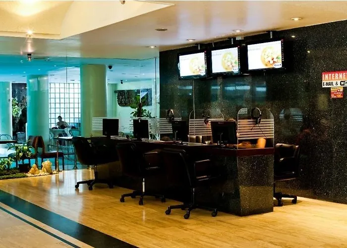 Ma Hotel